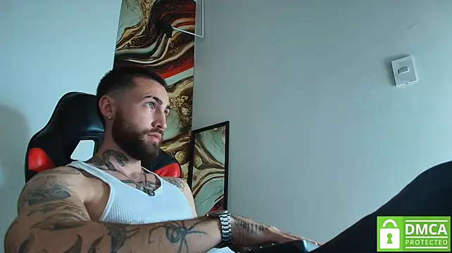 Luke_davis01 Show in webcam