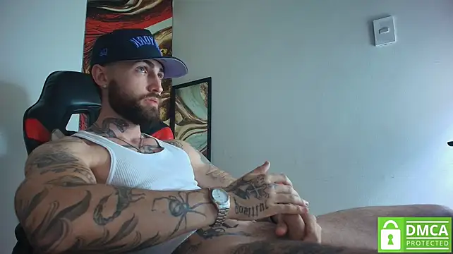 Luke_davis01 Show in webcam