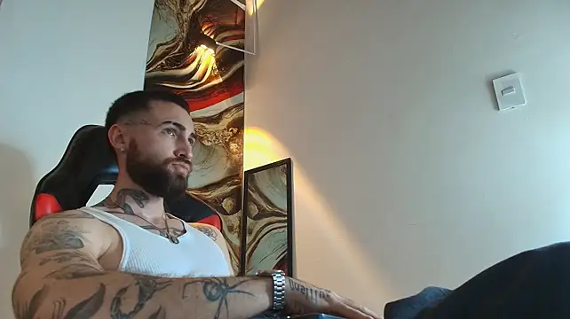 Luke_davis01 Show in webcam