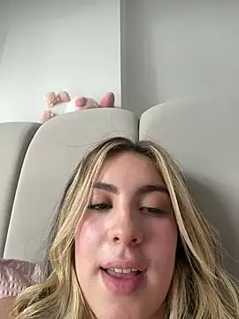 Cloee_Rainbow1: вебкам-шоу