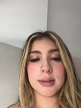 Cloee_Rainbow1 웹캠 쇼