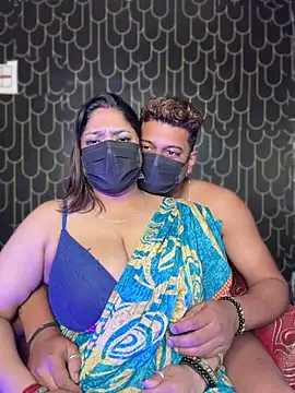 Pokazy przed kamerką – Goddess_Jennifer