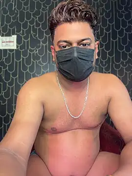 Show modela Dr-Jennifer na web-kameri