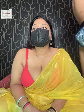 Dr-Jennifer Show in webcam