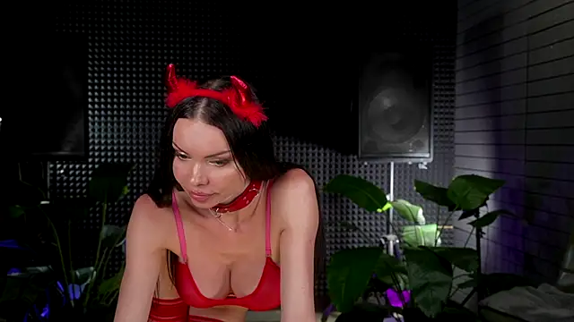 AmyLeeplay: вебкам-шоу