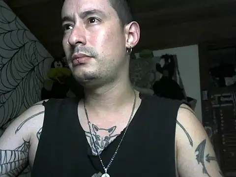 vampireathome's Webcam Show