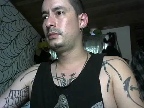 vampireathome webcam show