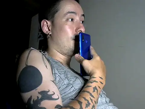 vampireathome webkamerás műsora