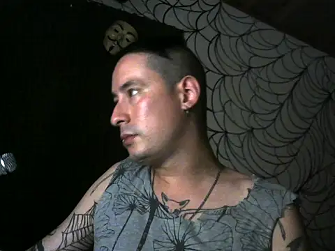 vampireathome – webcam-show