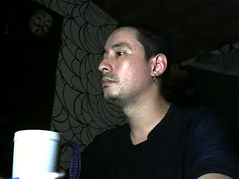 vampireathome Show in webcam
