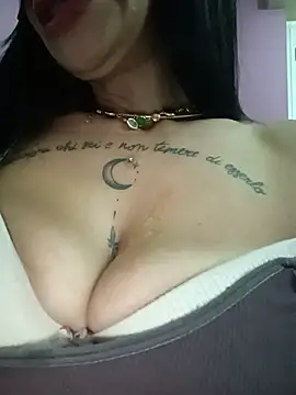 LunaVera Obrolan Langsung XXX