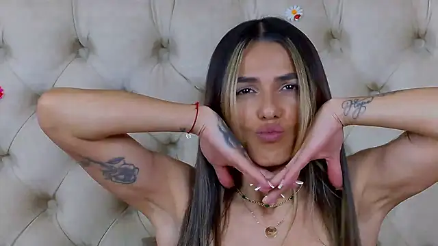 PlayfulShow Webcam show