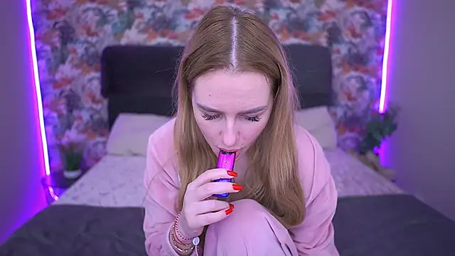 DivineJass 网络视讯表演