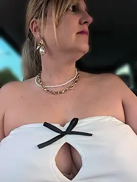 Sexybiene969's Webcam Show