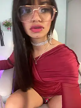 Emerald_gh – Kamerová šou