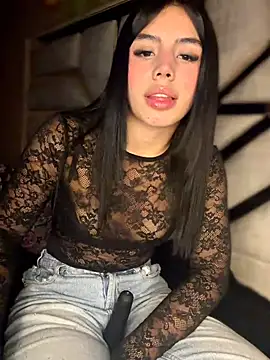 Show Webcam de Laura-Khalifa