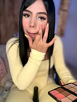 Laura-Khalifa's Webcam Show