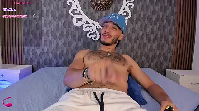 happy_hot7 webcam show