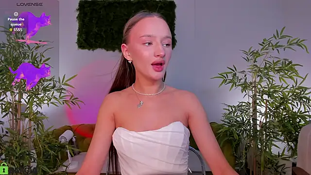 miiss__lulu Chat XXX in diretta