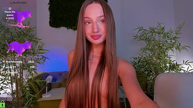 miiss__lulu Adlı Modelin Canlı XXX Sohbeti