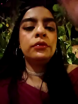 lauravince – webcam-show