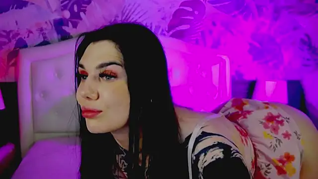 XXX chat uživo modela MaeveMoon