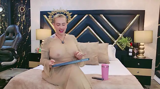 SophieWinsloow 웹캠 쇼
