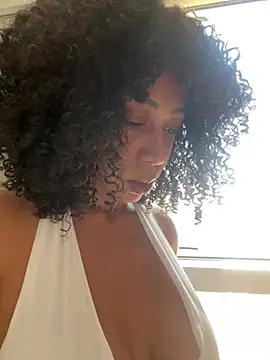 Show de dianagolley420 na webcam