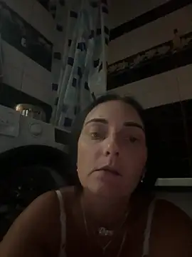 צ'אט XXX בשידור חי של Miroslava1247