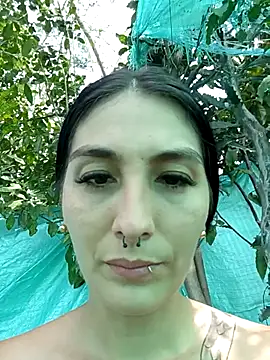 single_mother_indecent Show Webcam