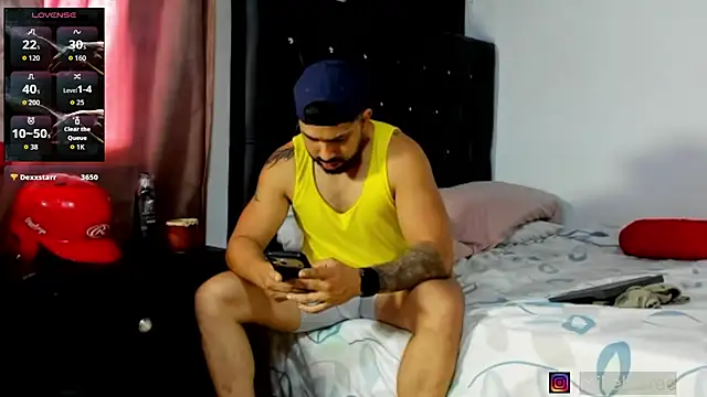 mikeblaree Show in webcam