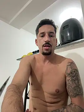 Show modela MateusBH123 na web-kameri