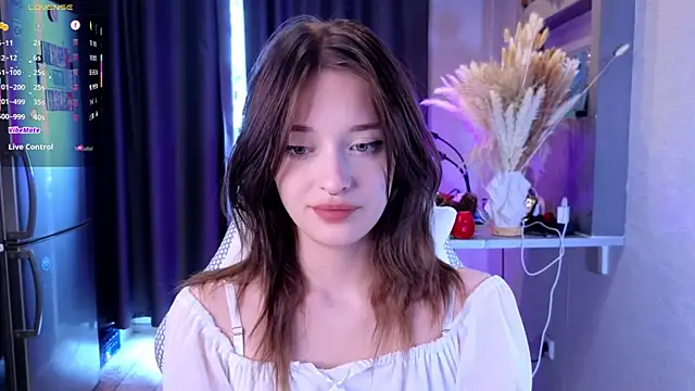 Hisoka_akerley Adlı Modelin Canlı XXX Sohbeti