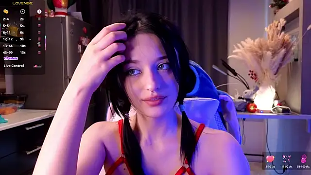 XXX chat uživo modela Hisoka_akerley