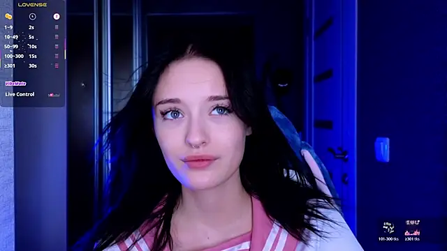 Hisoka_akerley live XXX chat