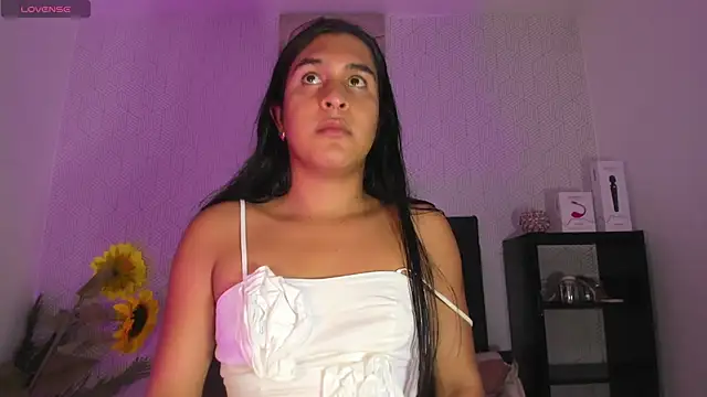 Webkamerová show Selena_fox24