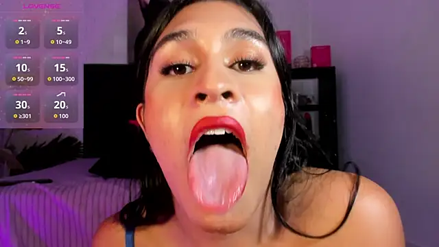 Selena_fox24's Webcam Show