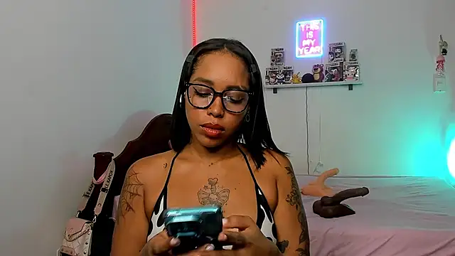 Annaa_Brooks Chat XXX in diretta