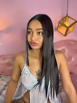 Živý XXX chat Lynda_Bonnie