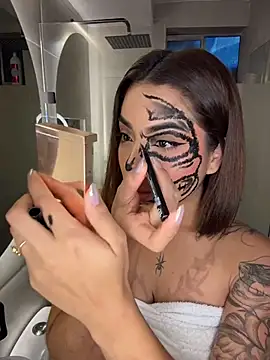 Chat +18 de Maryybellax ao vivo