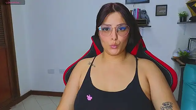Chat XXX en directo de atenea_02_love