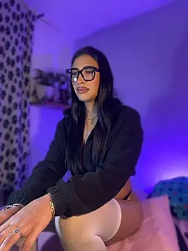 BelovedChain01's Webcam Show