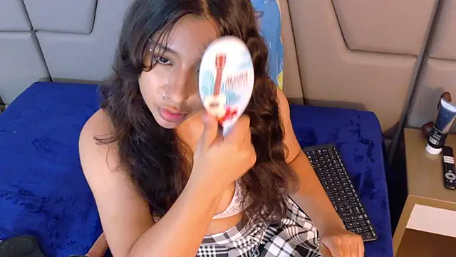 ParanoidTemptaion_'s Live XXX Chat