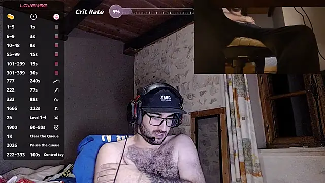 young_bear06 webkamerás műsora