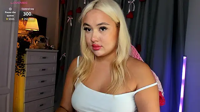 Chat XXX ao vivo de _Loneve__