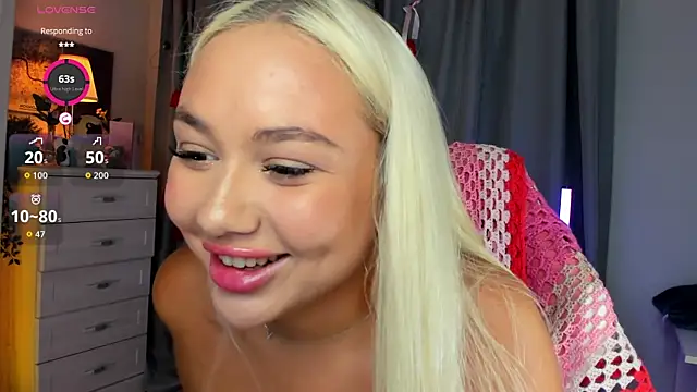 Chat +18 de _Loneve__ ao vivo