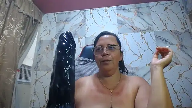 Webkamerová show alina_maturehot