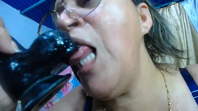 Pokazy przed kamerką – alina_maturehot