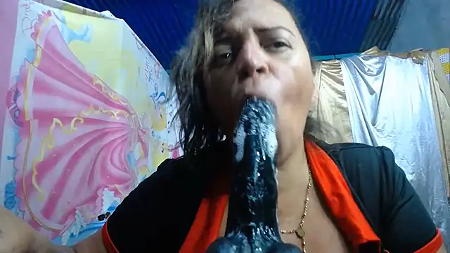 alina_maturehot's Webcam Show
