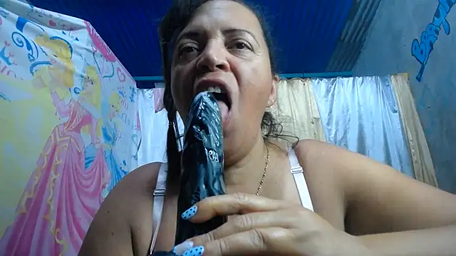 alina_maturehot's Webcam Show